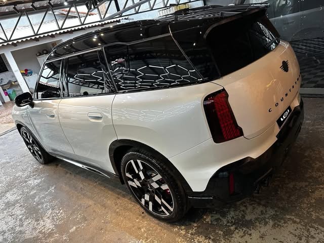 MINI COUNTRYMAN JCW ALL4 - Imagem 4