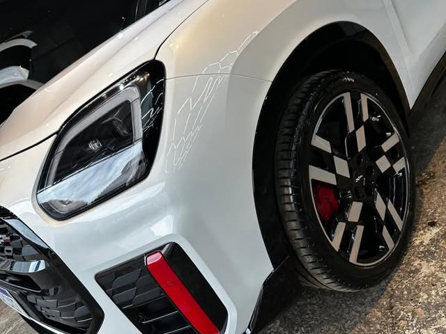 MINI COUNTRYMAN JCW ALL4 - Imagem 6