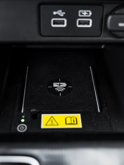 HONDA CIVIC TOURING HYBRID - Imagem 13