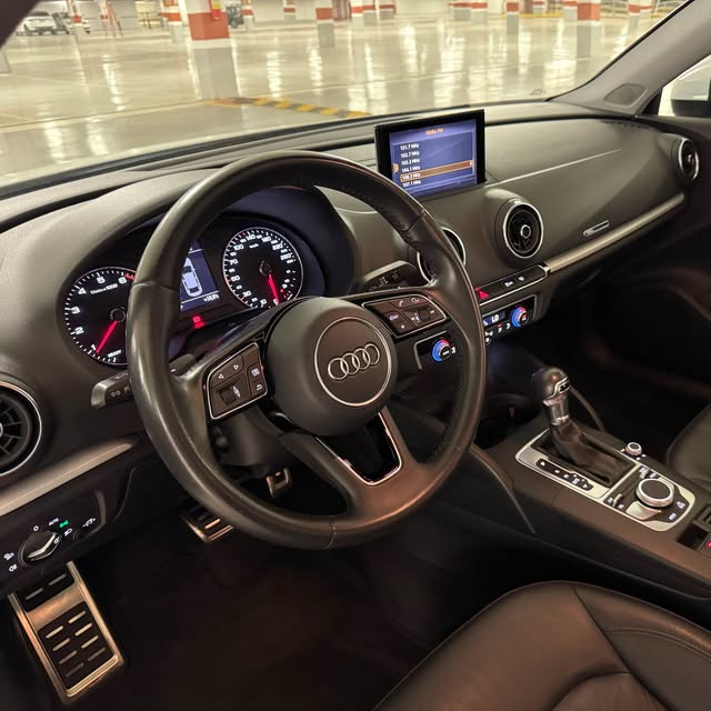 AUDI A3 PRESTIGE PLUS - Imagem 8