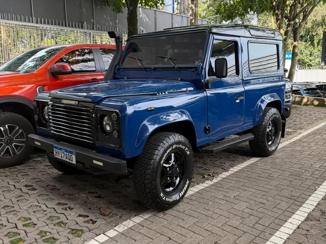 LAND ROVER DEFENDER - Imagem 8