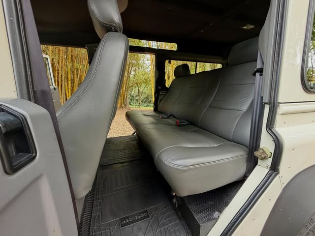 LAND ROVER DEFENDER - Imagem 7