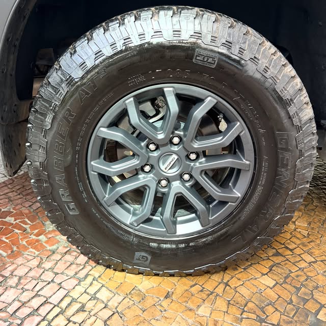 FORD RANGER RAPTOR - Imagem 9