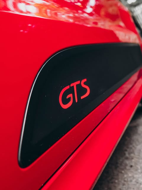 PORSCHE MACAN GTS - Imagem 11