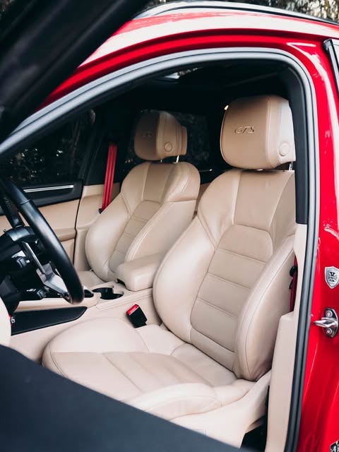 PORSCHE MACAN GTS - Imagem 18