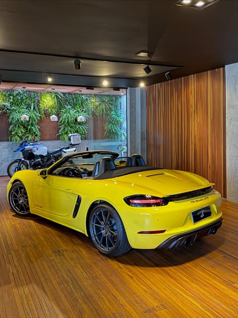 PORSCHE 718 BOXSTER 4.0 GTS - Imagem 1