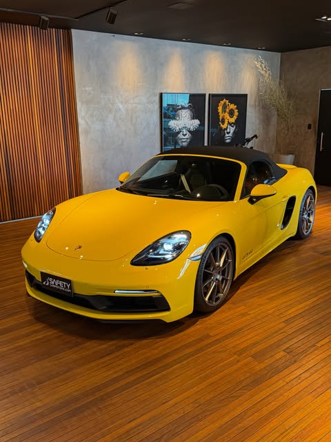 PORSCHE 718 BOXSTER 4.0 GTS - Imagem 16