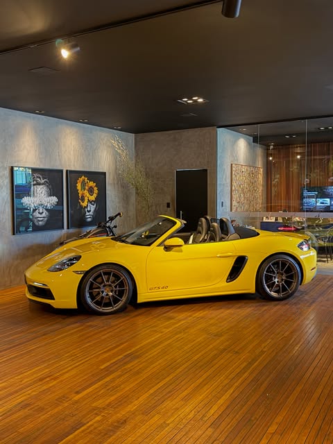 PORSCHE 718 BOXSTER 4.0 GTS - Imagem 18