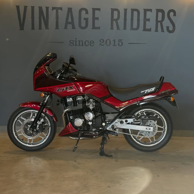 HONDA CBX 750 F - Imagem 2