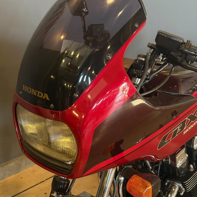 HONDA CBX 750 F - Imagem 8