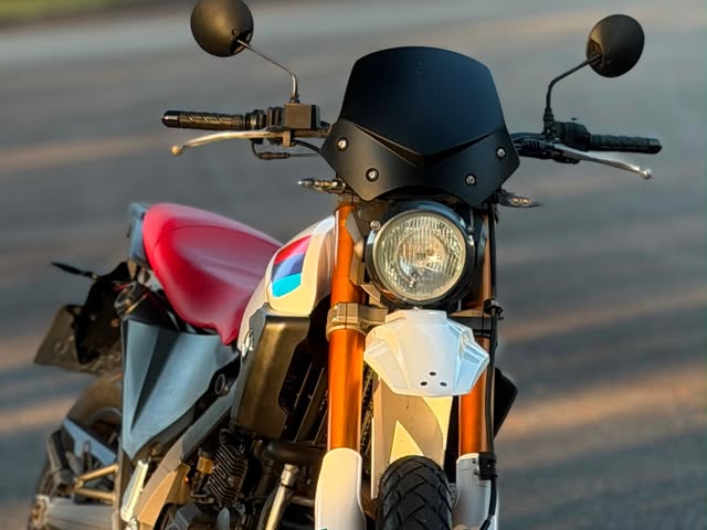 BMW X COUNTRY - Imagem 4
