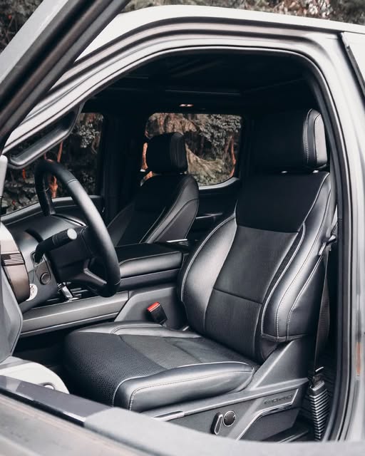 FORD F-150 LARIAT - Imagem 7