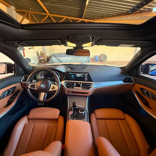BMW 330E M SPORT - Imagem 7