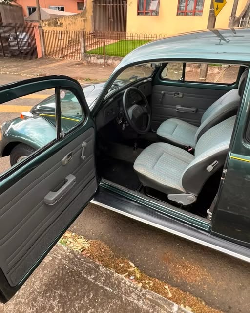 VOLKSWAGEN FUSCA LUXO 2 - Imagem 4