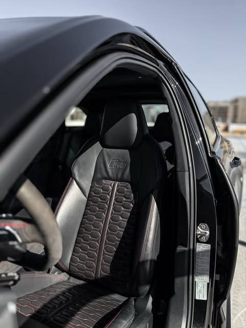 AUDI RS6 - Imagem 10