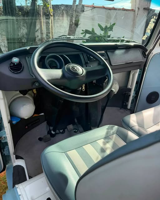 VOLKSWAGEN KOMBI LAST EDITION - Imagem 4
