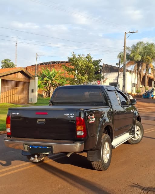 TOYOTA HILUX SRV 3.0 TURBO DIESEL 4X4 AUTOMÁTICO - Imagem 4