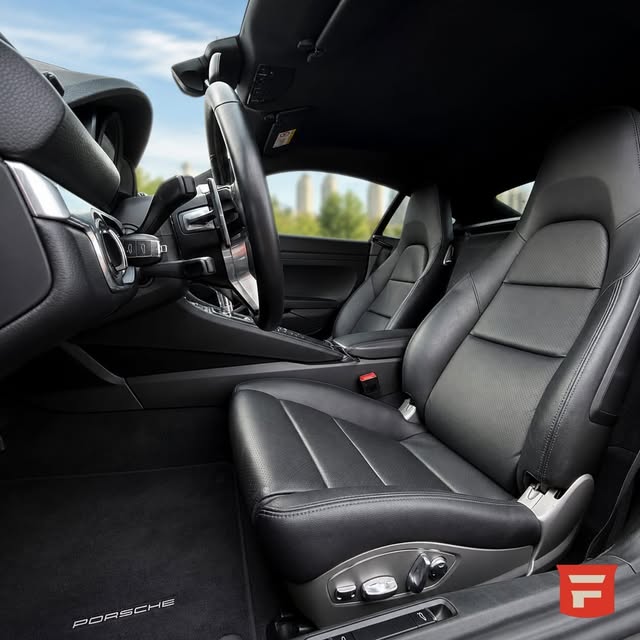 PORSCHE 718 CAYMAN S - Imagem 8