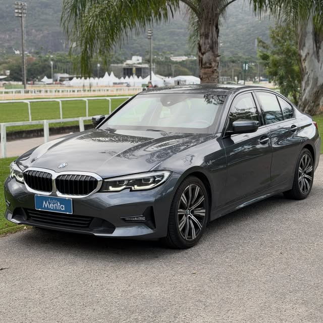 BMW 320I GP - Imagem 1