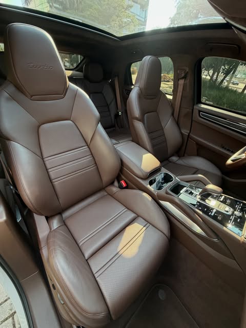 PORSCHE CAYENNE TURBO - Imagem 6