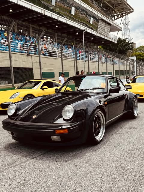 PORSCHE 911 TURBO - Imagem 6