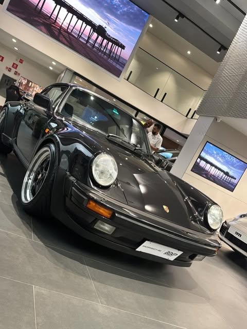 PORSCHE 911 TURBO - Imagem 7