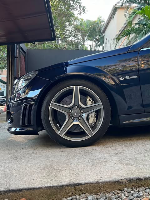 MERCEDES-BENZ C 63 AMG AMG - Imagem 2