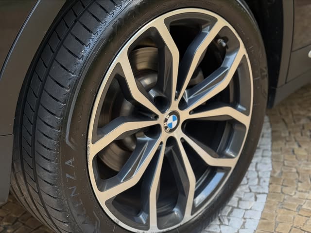 BMW X3 XLINE 30I - Imagem 9