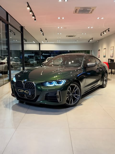 BMW M440I - Imagem 1