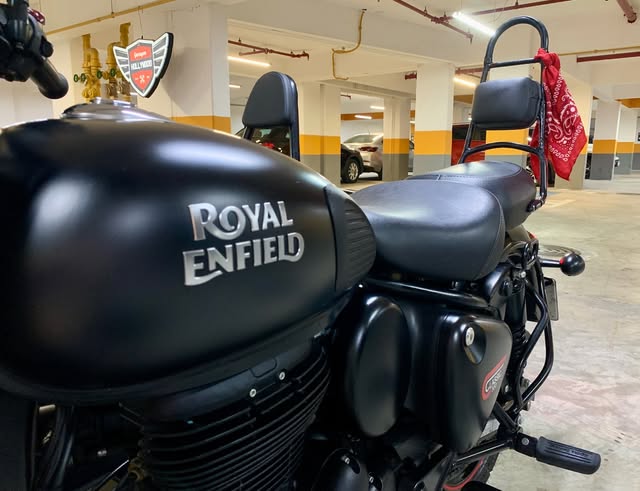 ROYAL ENFIELD CLASSIC 350 - Imagem 9