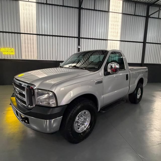 FORD F-250 XL-L - Imagem 4