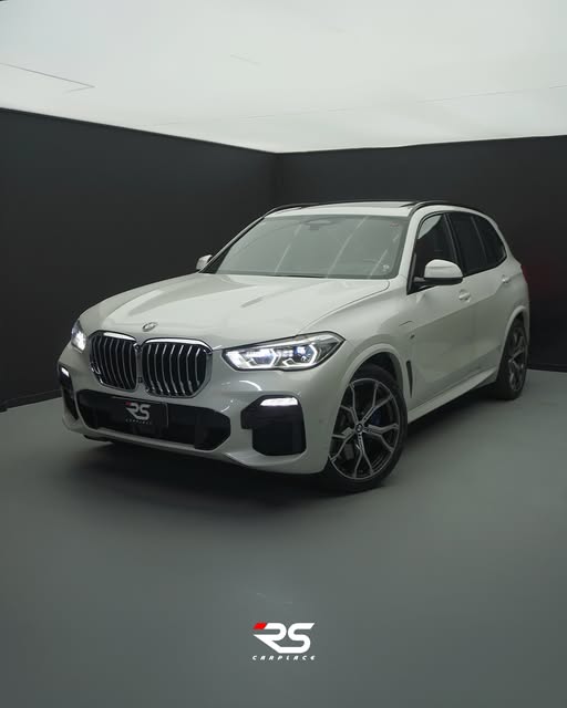 BMW X5 M SPORT HYBRID - Imagem 1