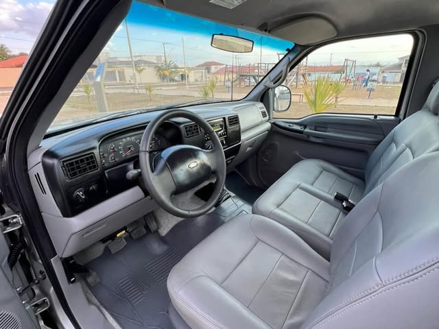 FORD F-250 XL-L - Imagem 9