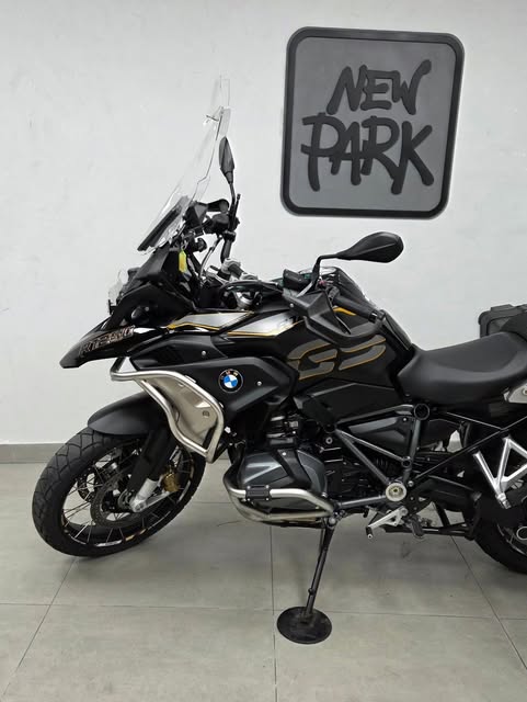 BMW R 1250 GS PREMIUM EXCLUSIVE - Imagem 12