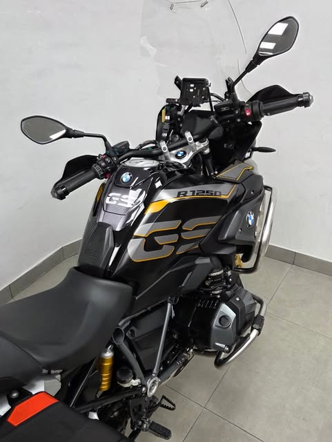 BMW R 1250 GS PREMIUM EXCLUSIVE - Imagem 6