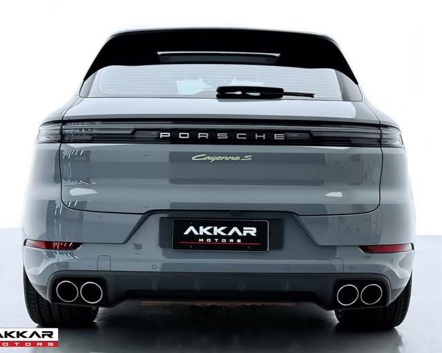 PORSCHE CAYENNE S E-HYBRID - Imagem 7