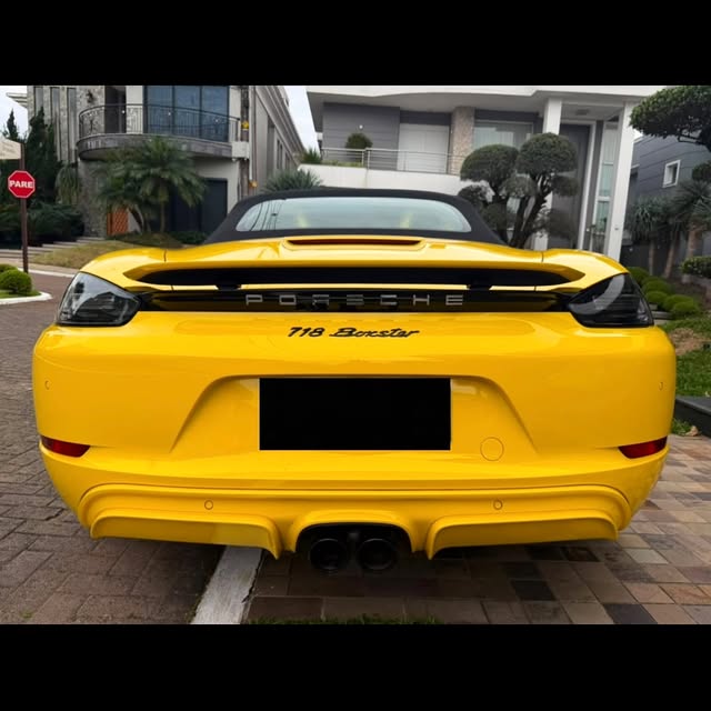 PORSCHE 718 BOXSTER 2.0 TURBO - Imagem 15