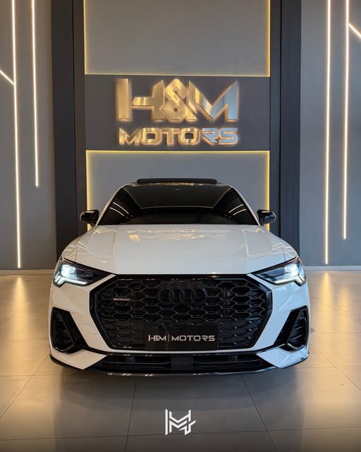 AUDI Q3 PERFORMANCE BLACK - Imagem 6