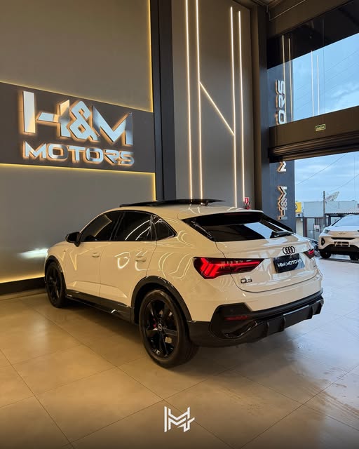AUDI Q3 PERFORMANCE BLACK - Imagem 9