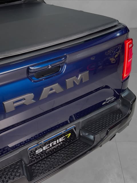 RAM RAMPAGE R/T HURRICANE - Imagem 13