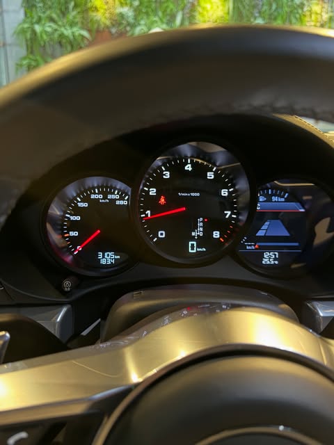 PORSCHE 718 CAYMAN 2.0 TURBO - Imagem 15