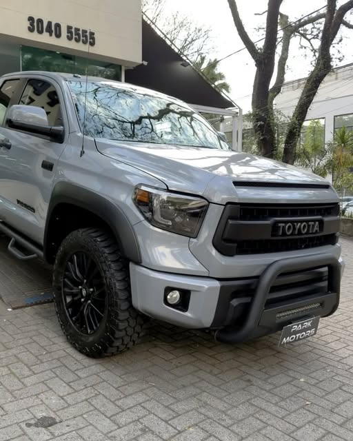 TOYOTA TUNDRA TRD PRO - Imagem 4
