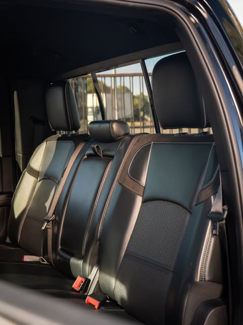 RAM 2500 LARAMIE NIGHT EDITION - Imagem 19