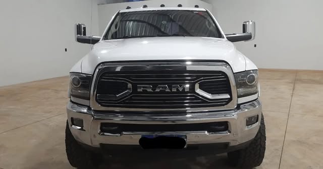 RAM 2500 LARAMIE - Imagem 2