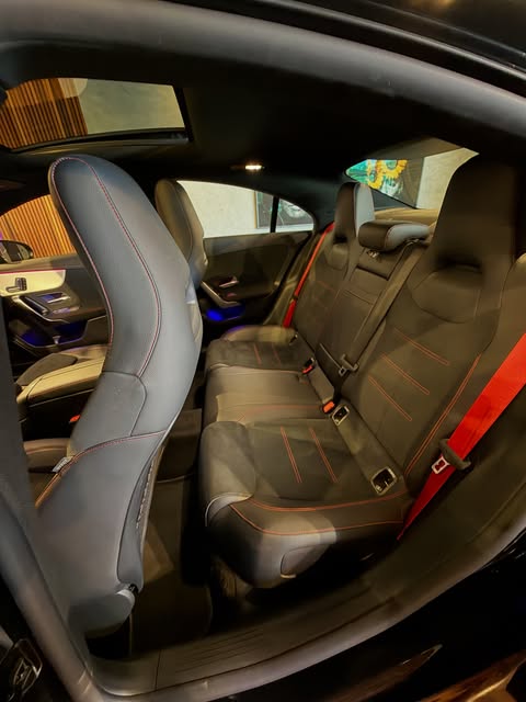 MERCEDES-BENZ CLA 45S AMG - Imagem 16