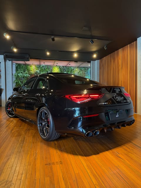 MERCEDES-BENZ CLA 45S AMG - Imagem 3