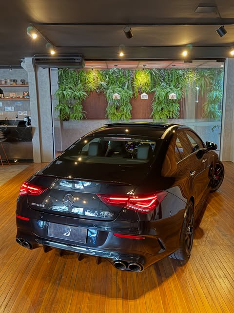 MERCEDES-BENZ CLA 45S AMG - Imagem 4
