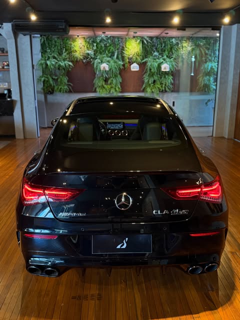 MERCEDES-BENZ CLA 45S AMG - Imagem 5