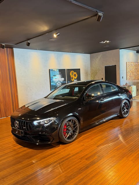 MERCEDES-BENZ CLA 45S AMG - Imagem 8
