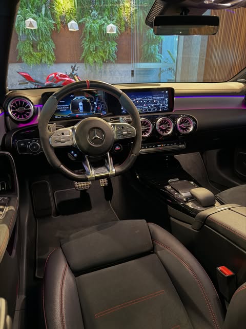 MERCEDES-BENZ CLA 45S AMG - Imagem 10